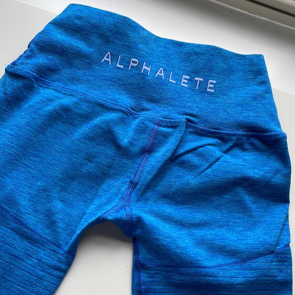 Alphalete workout leggings size small - low waisted